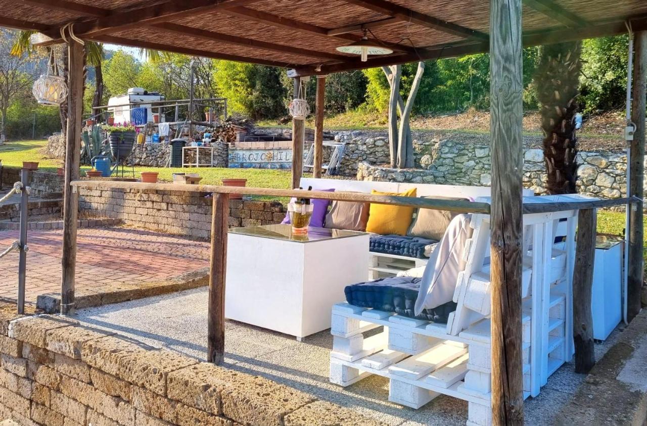 Brojo Hill Bed & Breakfast Longare Exterior foto