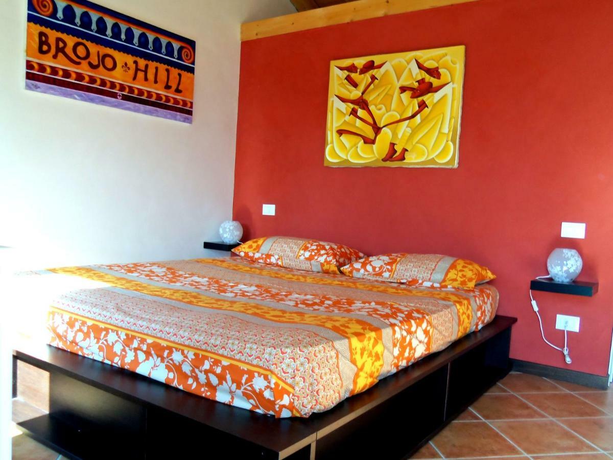 Brojo Hill Bed & Breakfast Longare Exterior foto